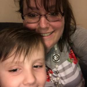 Meet your Posher, Elizabeth